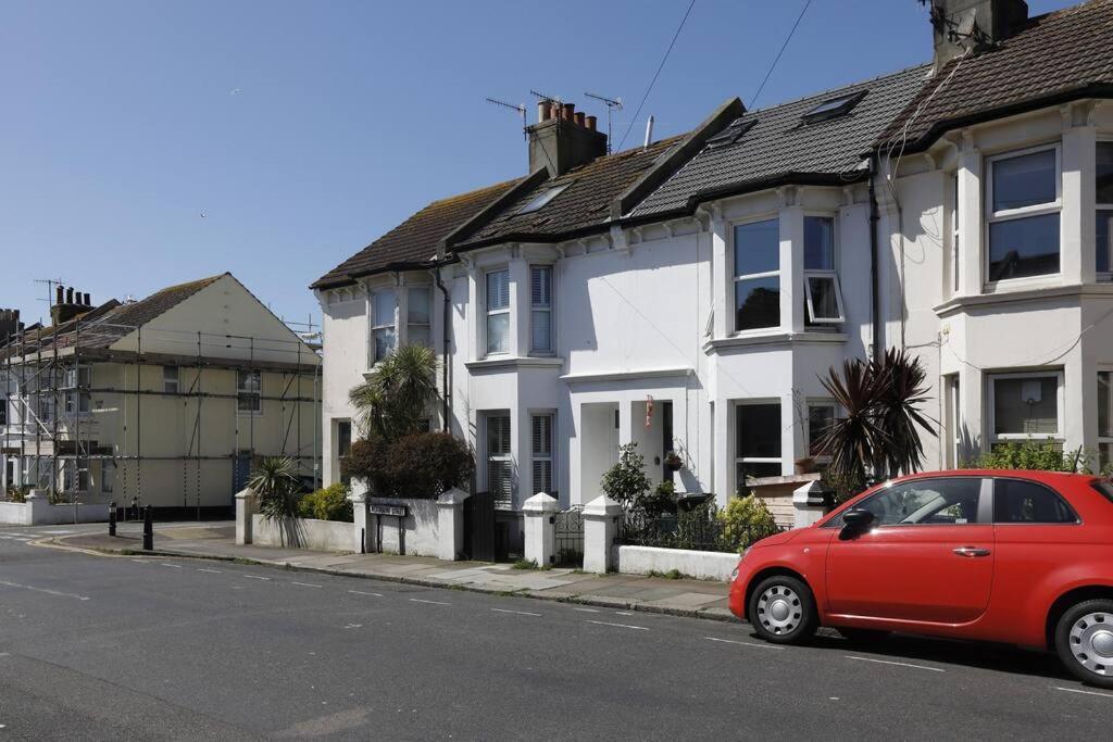 Three Bedroomed Victorian Family House, Garden Ferienhaus *