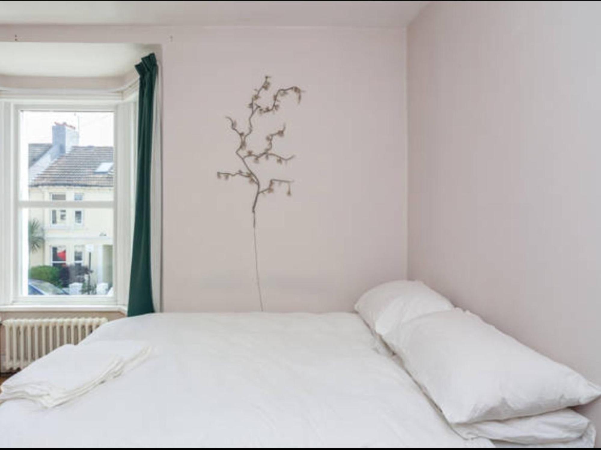 Three Bedroomed Victorian Family House, Garden Hove