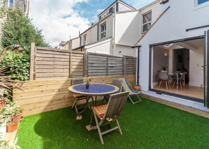 Three Bedroomed Victorian Family House, Garden